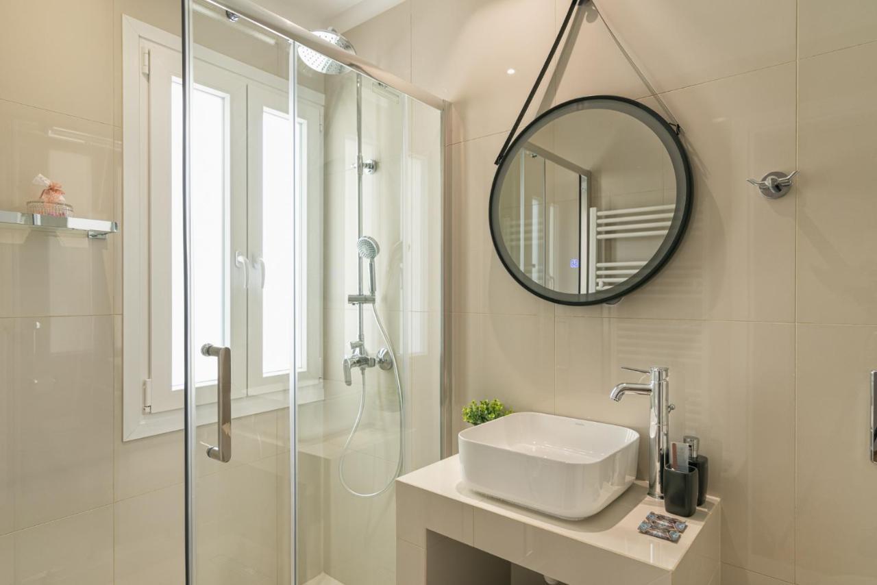 White Suite Armonia Salonic Exterior foto