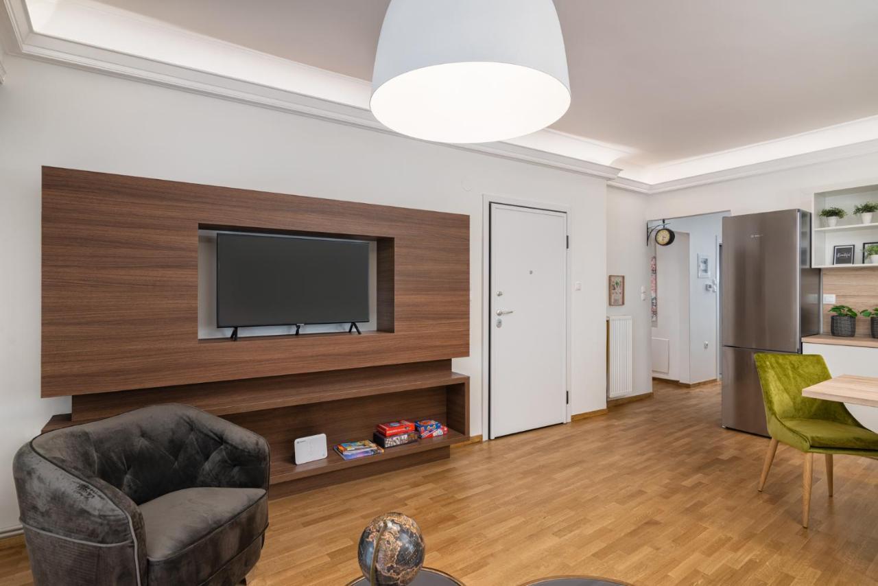 White Suite Armonia Salonic Exterior foto