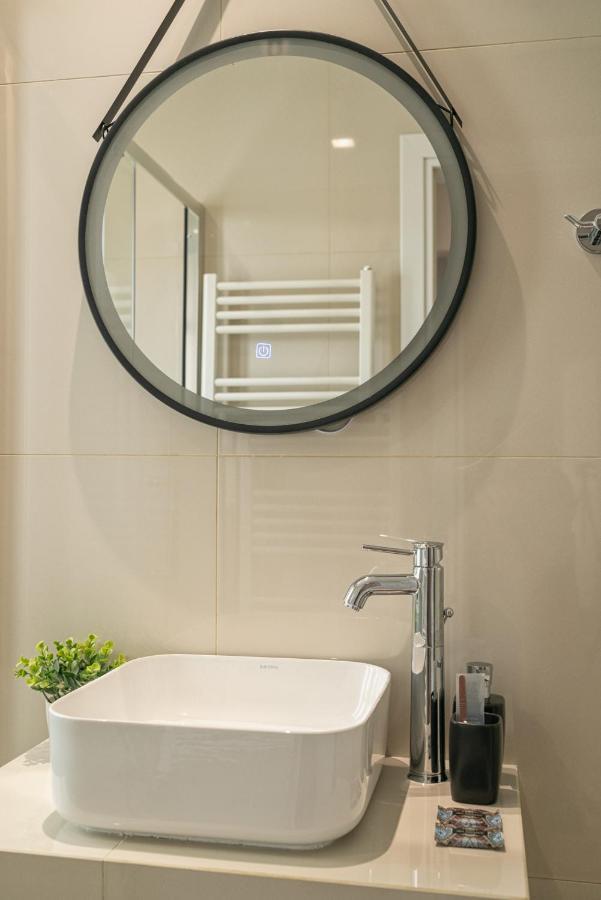 White Suite Armonia Salonic Exterior foto